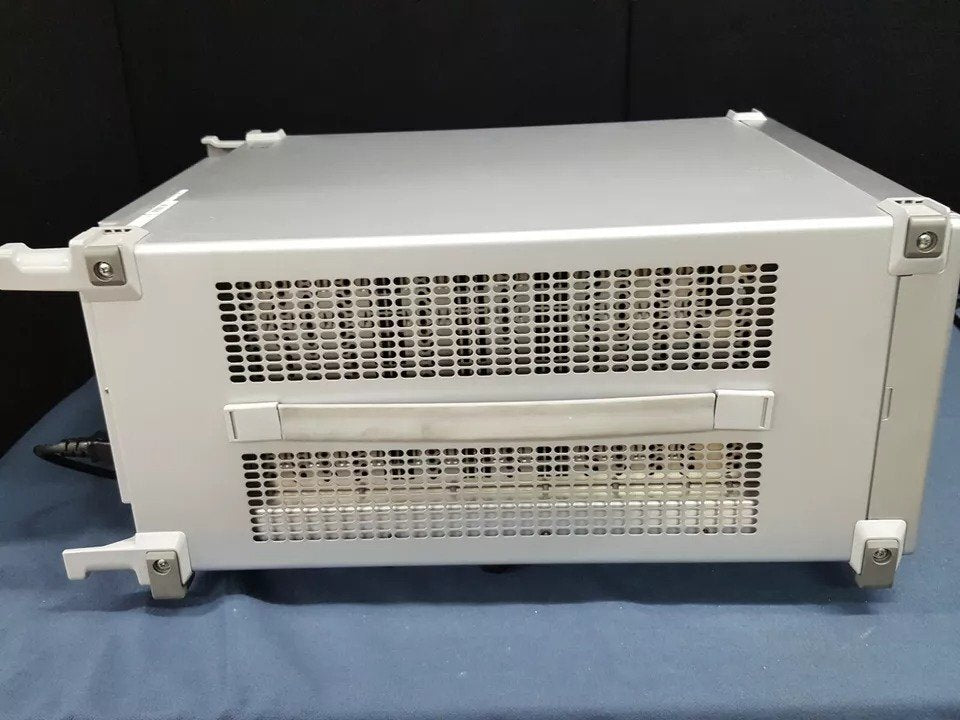 Anritsu MT8820C Radio Communication Analyzer Opt. 008 [u1161157452]