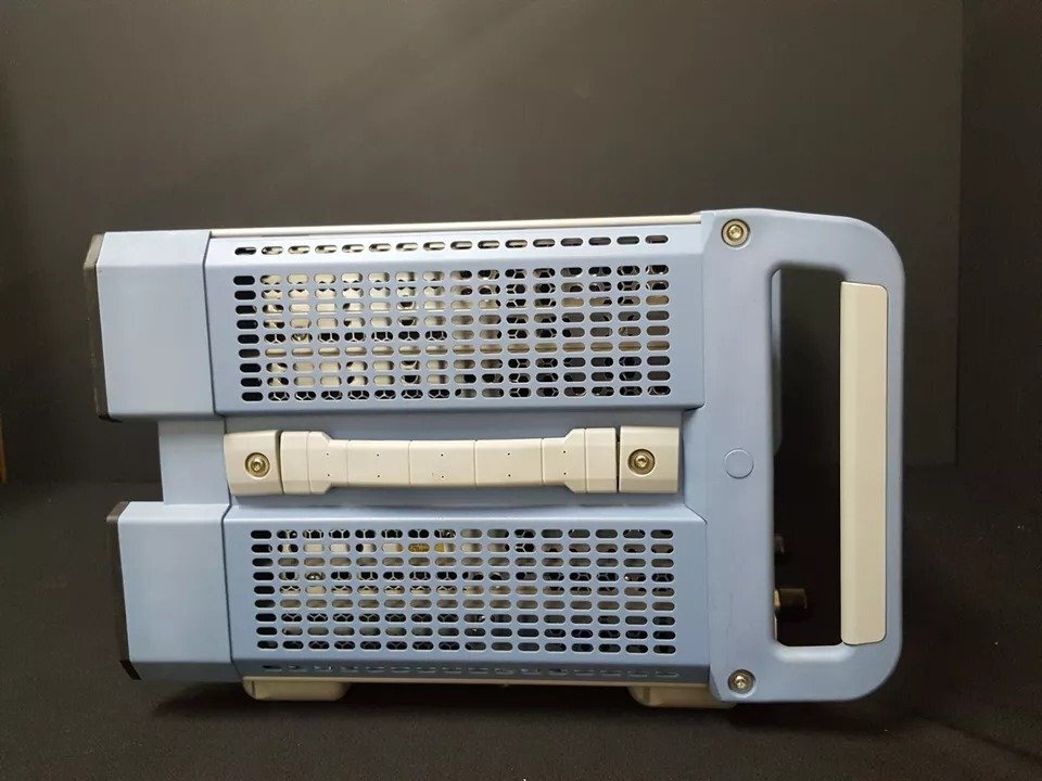 R&S ZNB8 Vector Network Analyzer 9kHz to 8.5GHz 4 Ports [n1162987127]