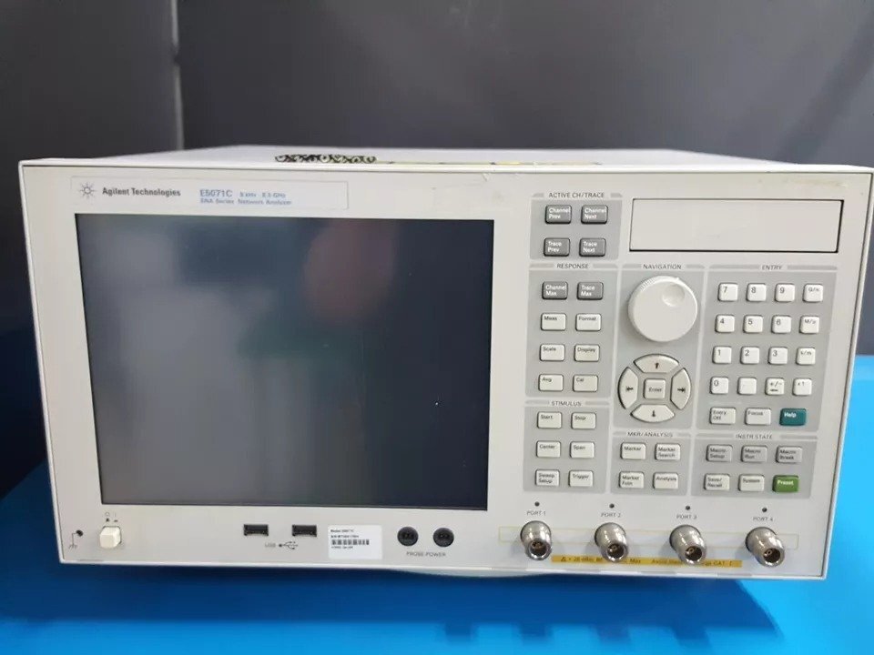 Agilent E5071C Network Analyzer 9kHz-8.5GHz Opt 480 019 UNQ [1163036793]
