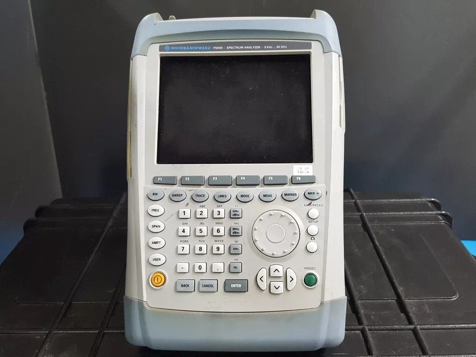 R&S FSH20 Spectrum Analyzer 9kHz-20GHz Opt. B106 J100 K40 K46 K47 K50 K51 [b1163606388]