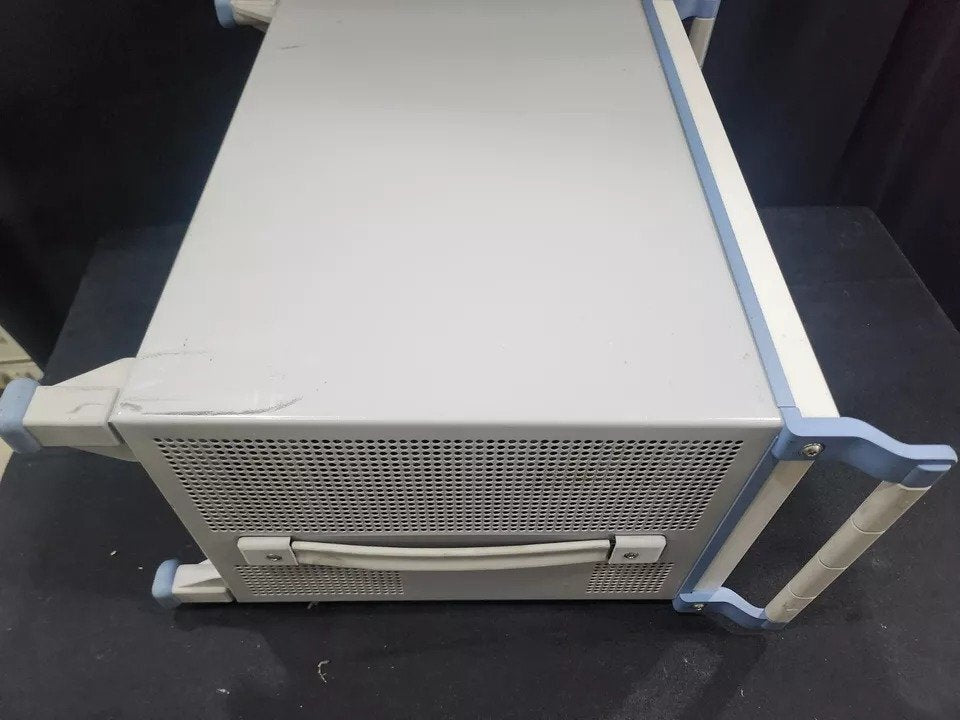 R&S ZVB8 Vector Network Analyzer 300kHz - 8GHz [q1164099487]