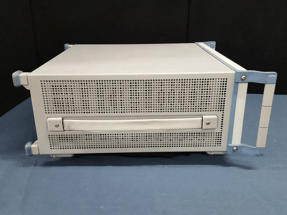 Rohde & Schwarz SFU Broadcast Test System [p1164242543]