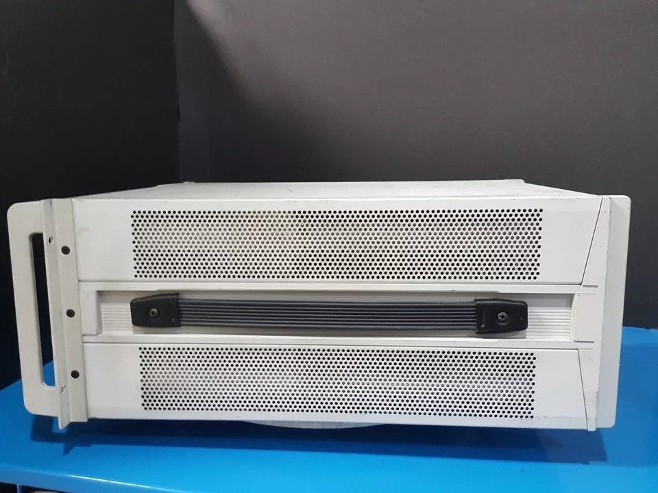 NBC Spirent SR5500 RF Channel Simulator Wireless Channel Emulator [o1164630391]