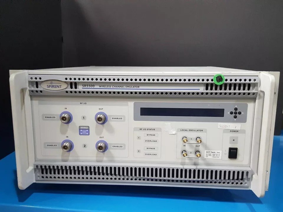 Spirent SR5500 RF Channel Simulator Wireless Channel Emulator [o1164630391]