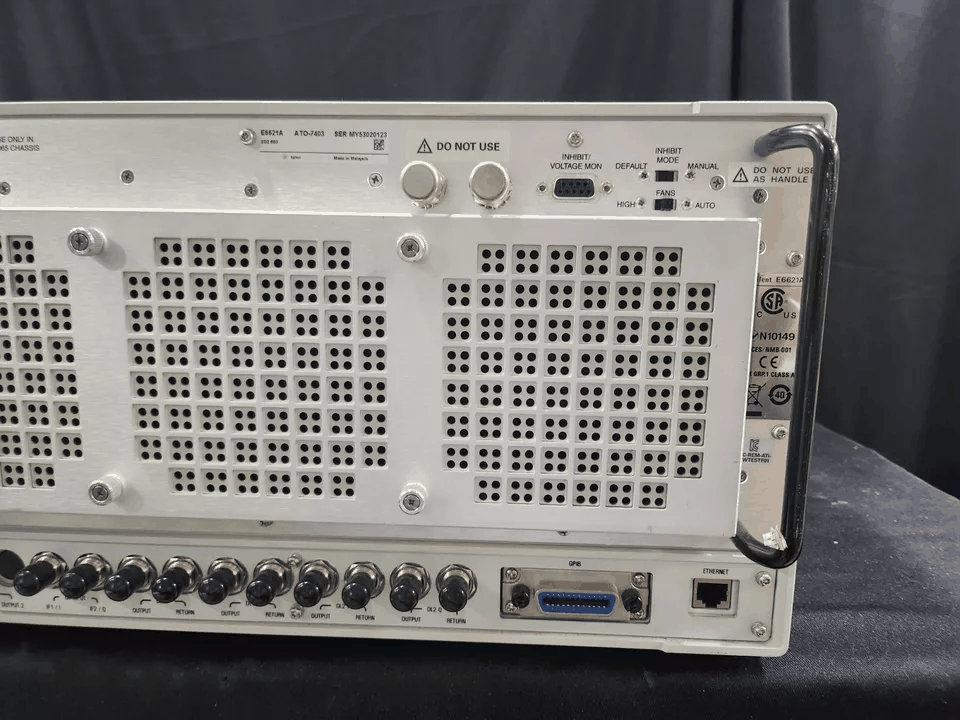 Agilent E6621A PXT Wireless Test Set 500MHz-3.0GHz Opt. 503 2D2 [m1164632270]