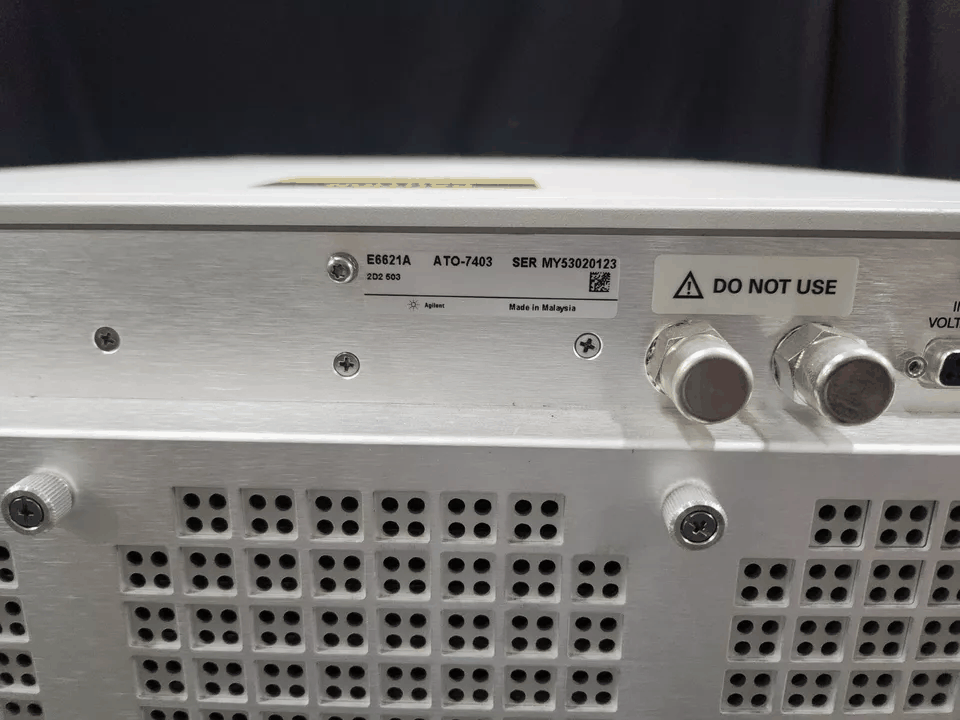 Agilent E6621A PXT Wireless Test Set 500MHz-3.0GHz Opt. 503 2D2 [m1164632270]