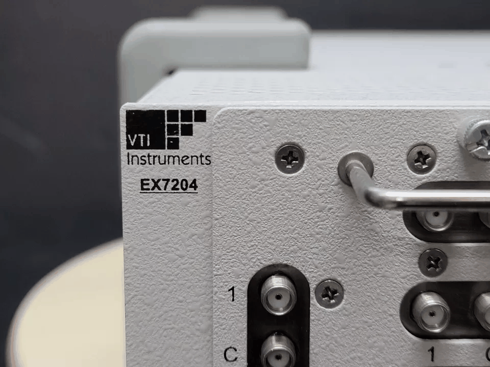 VTI Instruments EX7204 4-Slot Half-Rack Modular Microwave Switching [r1164635217]