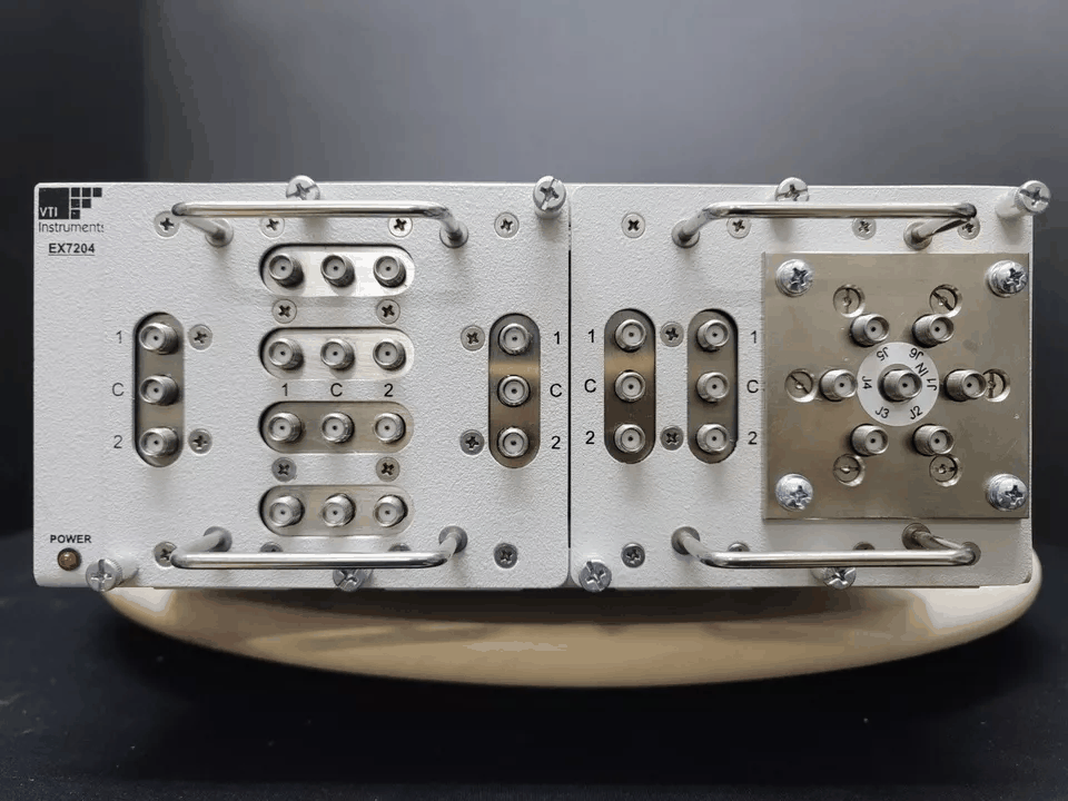 VTI Instruments EX7204 4-Slot Half-Rack Modular Microwave Switching [r1164635217]