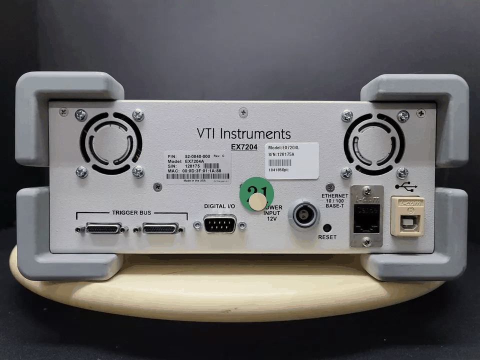 VTI Instruments EX7204 4-Slot Half-Rack Modular Microwave Switching [b1164658829]