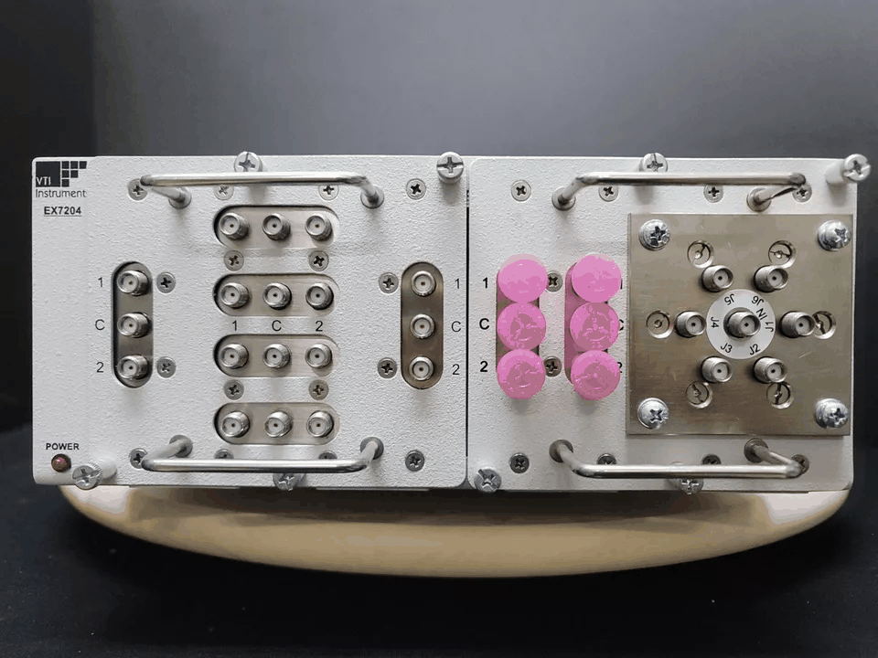 VTI Instruments EX7204 4-Slot Half-Rack Modular Microwave Switching [b1164658829]