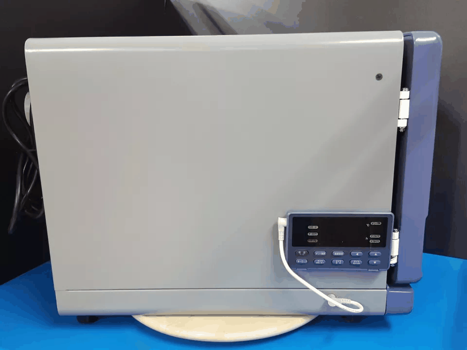 ESPEC ST-110B2 Small High Temperature Chamber [x1164654452]
