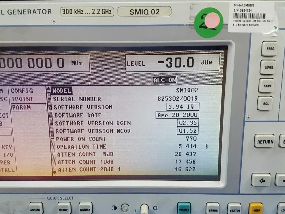 Rohde & Schwarz SMIQ02B Vector Signal Generator 300kHz-2.2GHz [c1164772435]