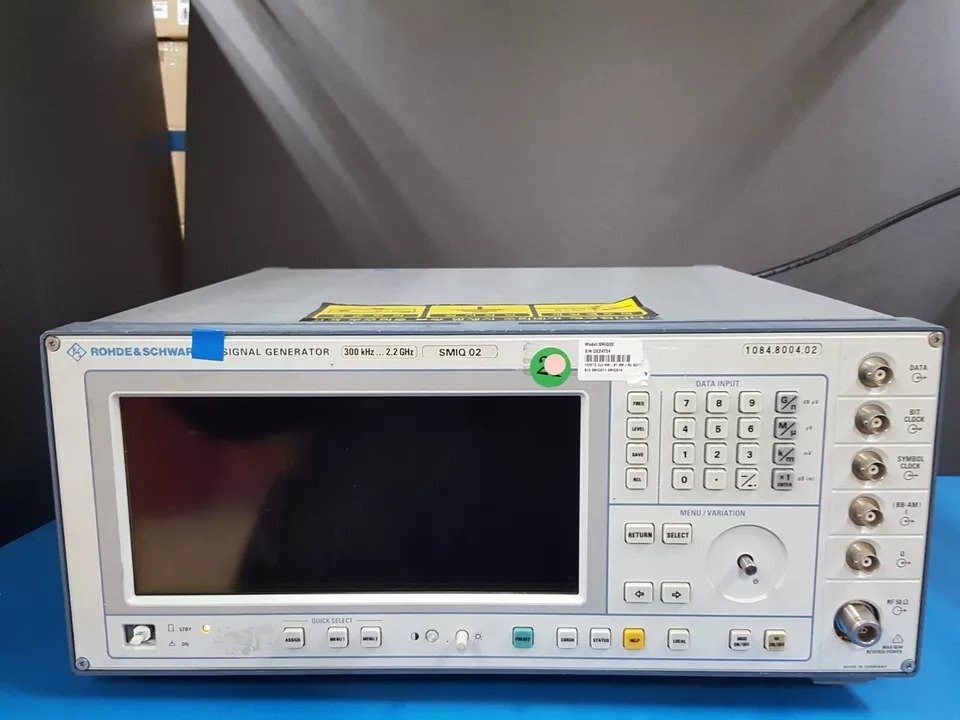Rohde & Schwarz SMIQ02B Vector Signal Generator 300kHz-2.2GHz [c1164772435]