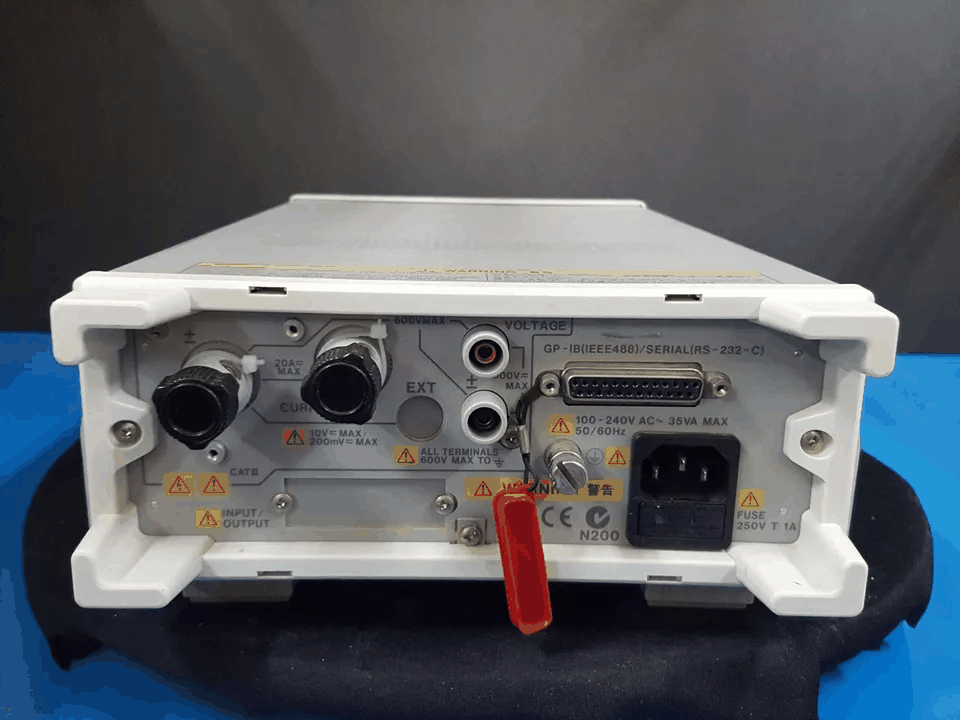 Yokogawa WT210 Digital Power Meter [r1164778996]