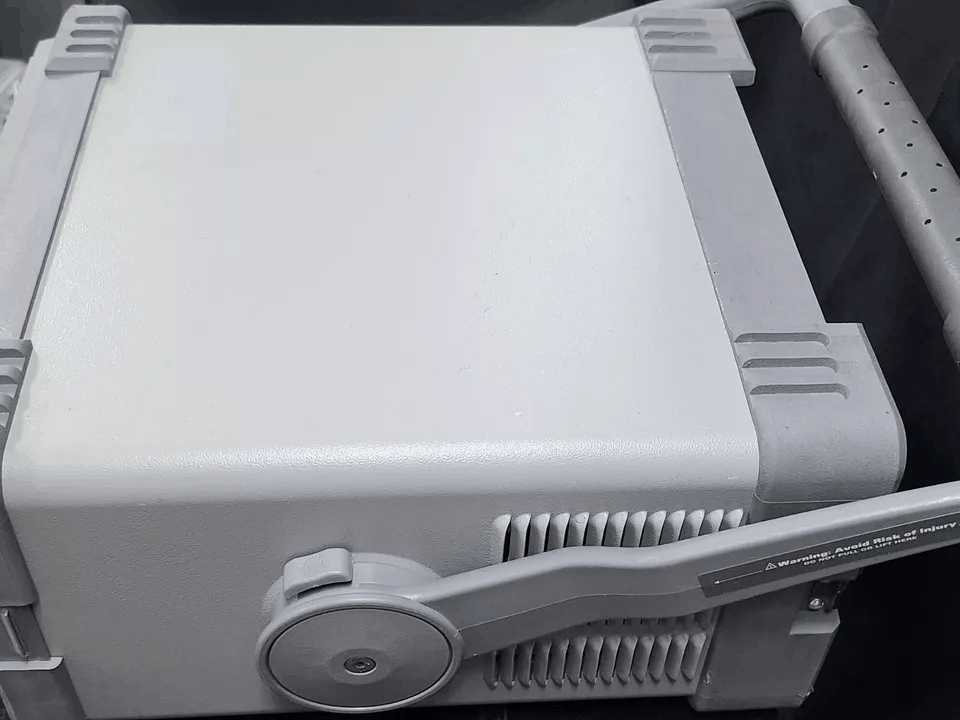 Agilent E7402A EMC Spectrum Analyzer 9kHz-3GHz (for parts) [e1164813403]