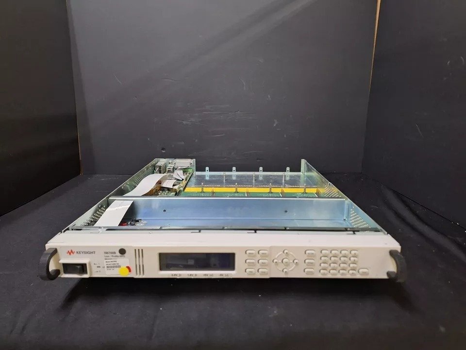 Keysight N6700B Low Profile Modular Power System Mainframe 400W 4-Slot (as-is) [u1164823442]