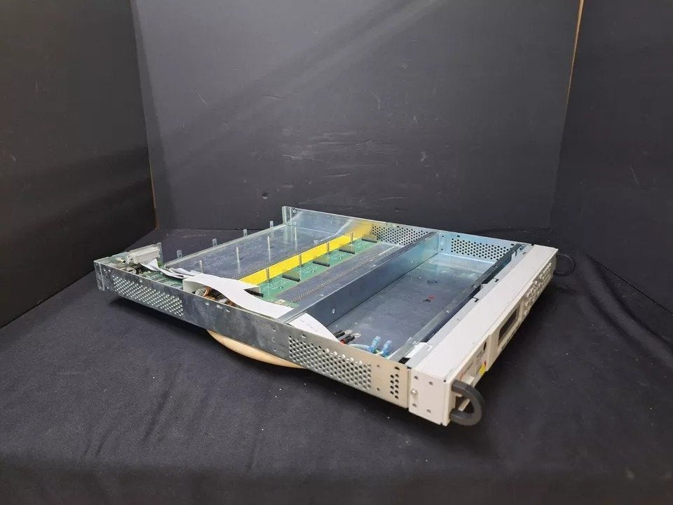 Keysight N6700B Low Profile Modular Power System Mainframe 400W 4-Slot (as-is) [u1164823442]