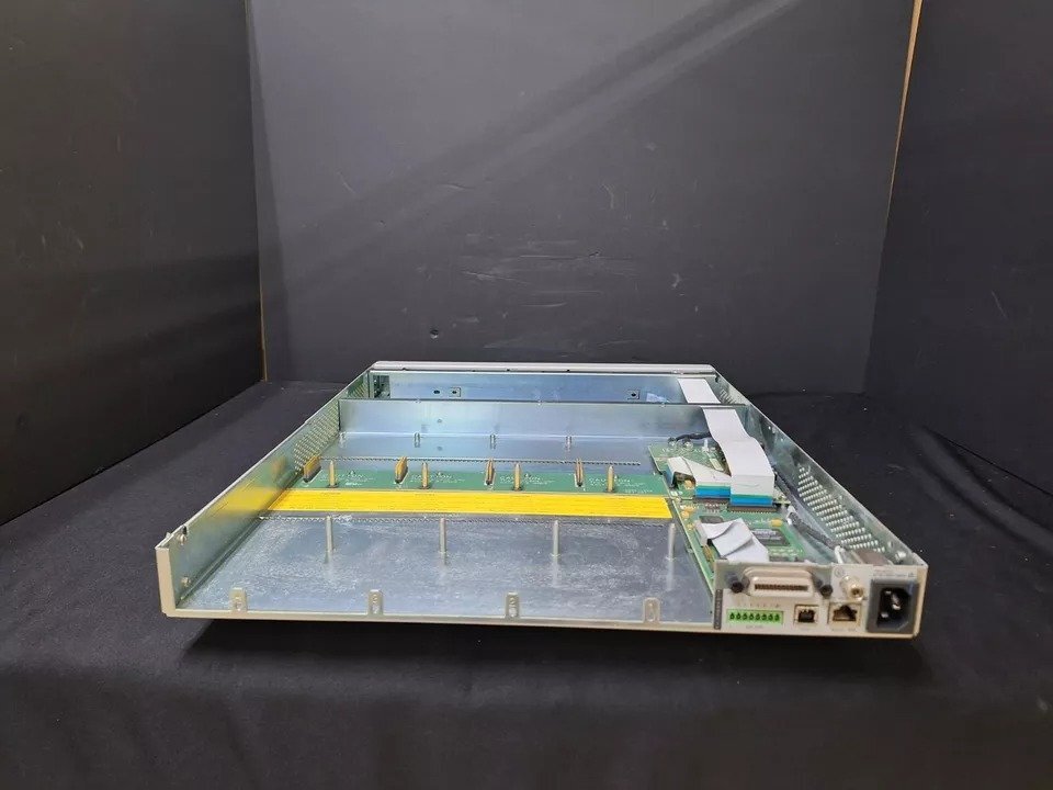 Keysight N6700B Low Profile Modular Power System Mainframe 400W 4-Slot (as-is) [u1164823442]