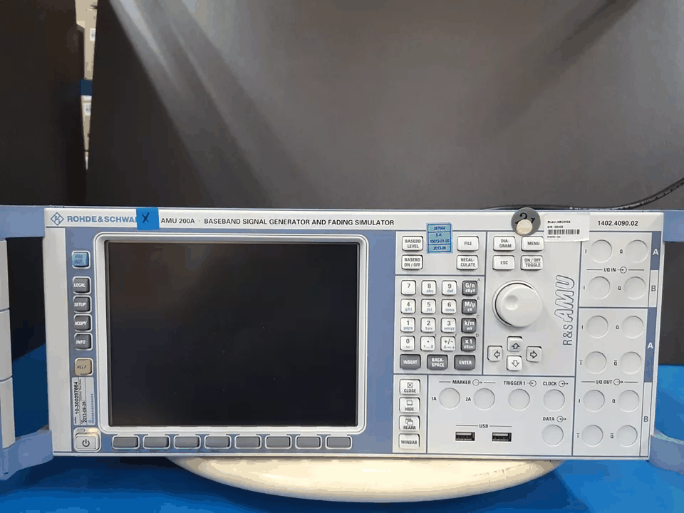 Rohde & Schwarz AMU200A Baseband Signal Generator and Fading Simulator [b1165277890]