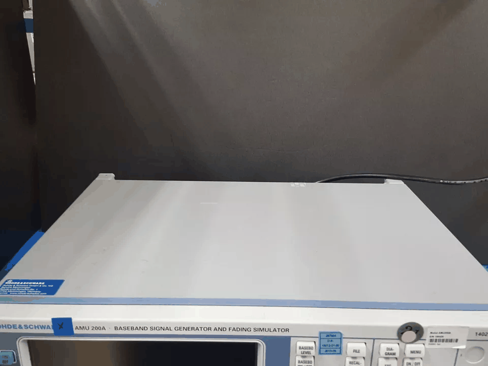 Rohde & Schwarz AMU200A Baseband Signal Generator and Fading Simulator [b1165277890]