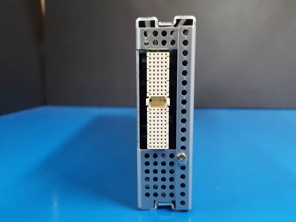 Yokogawa AQ2200-411 Optical Switch Module 1x8 Ports OSW [e1165282782]