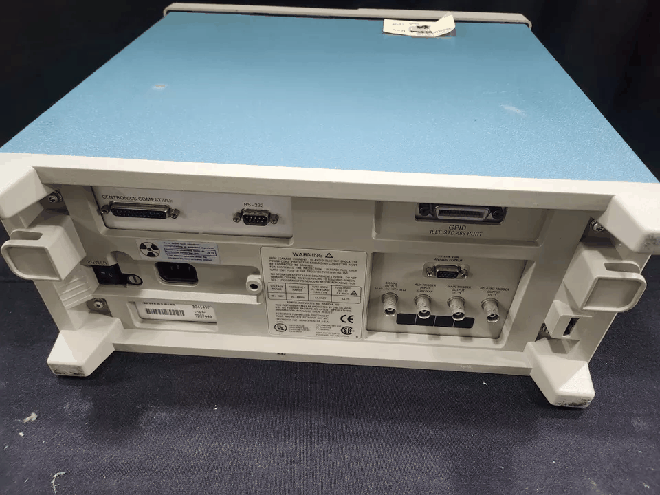 Tektronix TDS744A Digital Oscilloscope 500MHz 4ch 2GS/s Opt. 05 13 1F 2F [1165614846]