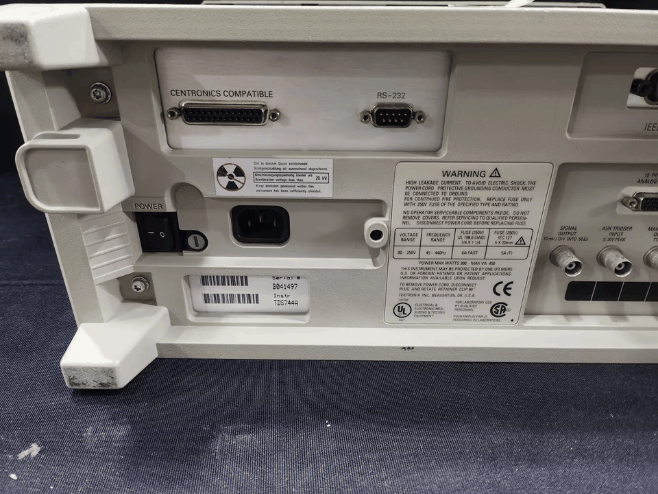 Tektronix TDS744A Digital Oscilloscope 500MHz 4ch 2GS/s [1165614846]