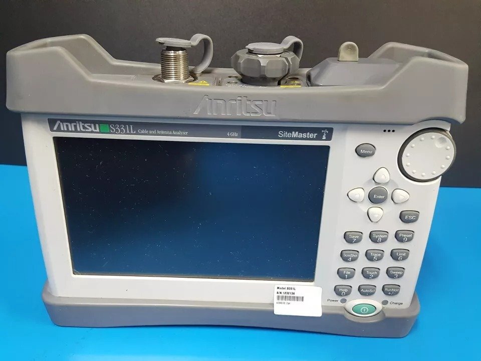 Anritsu S331L Handheld Cable and Antenna Analyzer 4GHz [v1165646672]