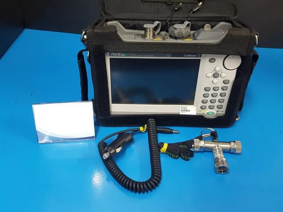 Anritsu S331L Handheld Cable and Antenna Analyzer 4GHz [v1165646672]