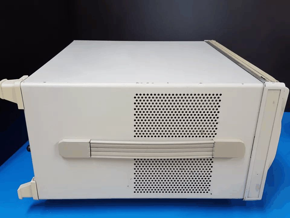 Advantest R3765CH Network Analyzer 40MHz-3.8GHz (for parts or not working) [g1165804194]
