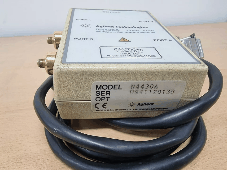 Keysight N4430A 4-port RF ECal Module 30 kHz to 6 GHz [w1165804383]