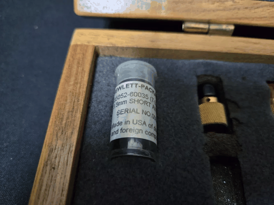 HP 85052C Precision Mechanical Calibration Kit DC-26.5GHz 3.5mm [x1165935009]