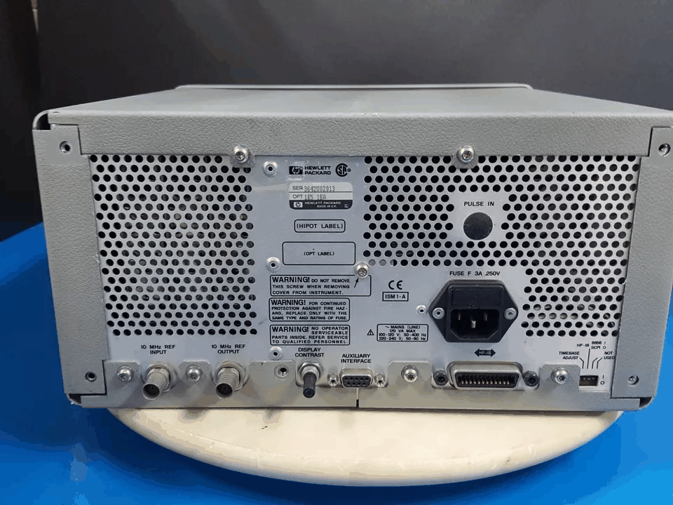 HP 8648C Signal Generator 9kHz-3000MHz (for parts or not working) [s1165952773]