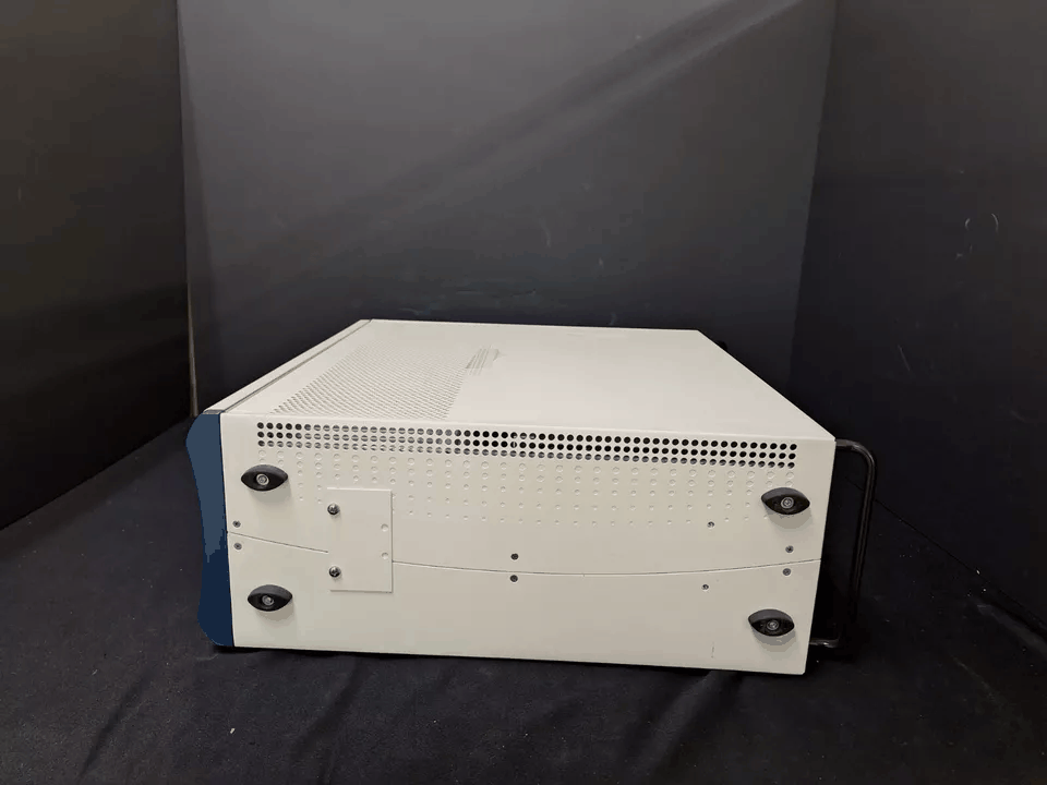 Aeroflex PXI 300012-18 18 Slot Chassis (as-is) [q1166070081]