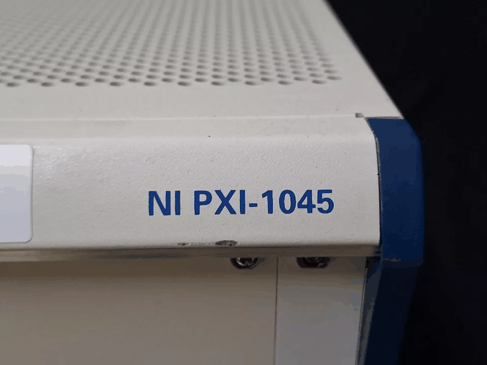 NI PXI-1045 Chassis (as-is) [m1166064860]