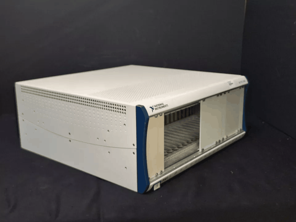 NI PXI-1045 Chassis (as-is) [m1166064860]
