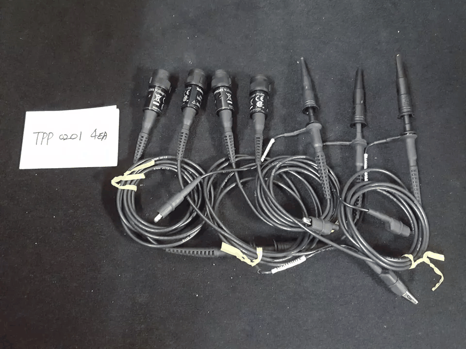 Tektronix TDS2014C Digital Oscilloscope 100MHz 4ch 2GS/s TPP0201 x 4 [b1166713025]