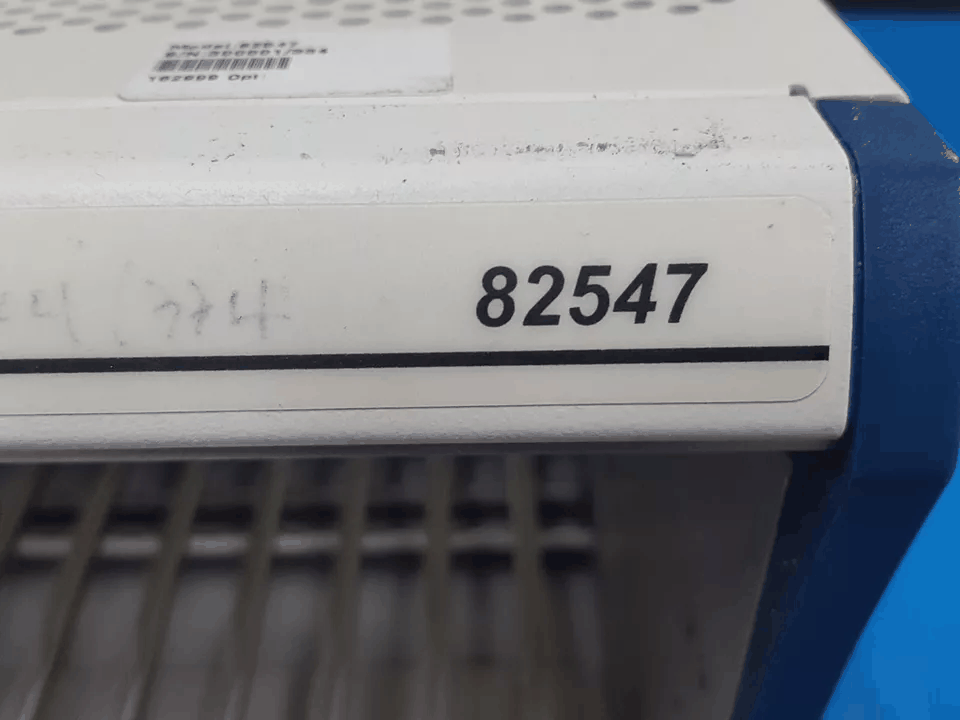 Aeroflex 82547 PXI Mainframe 18 slots [r1166694945]