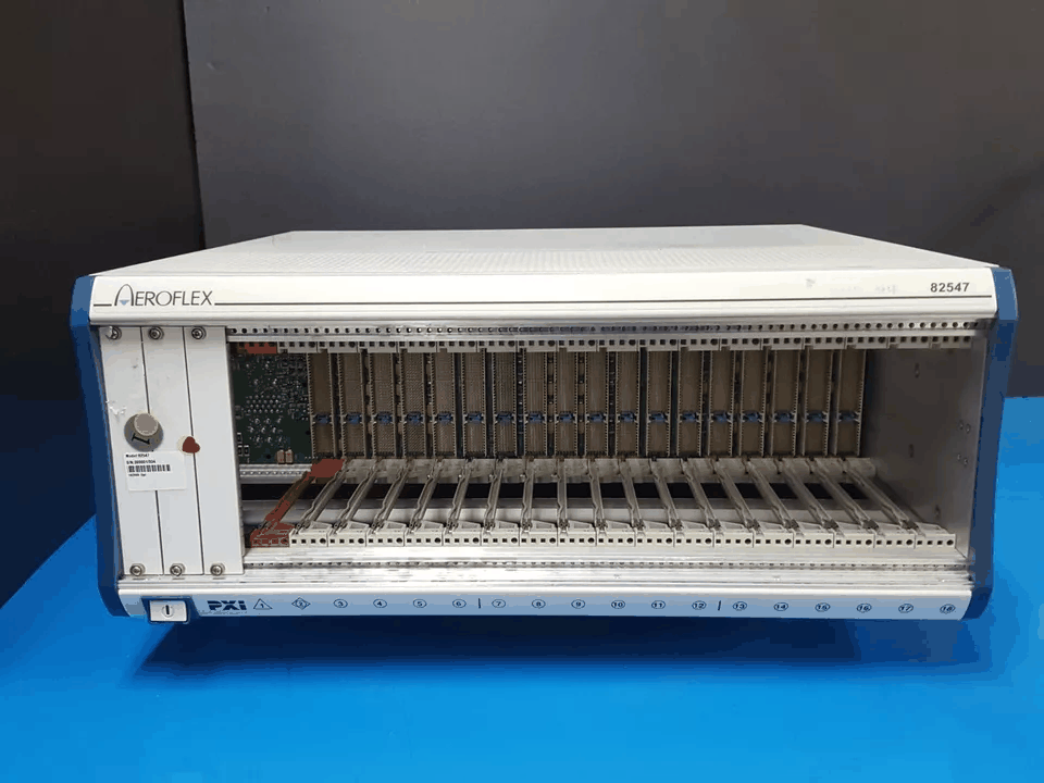 Aeroflex 82547 PXI Mainframe 18 slots [r1166694945]