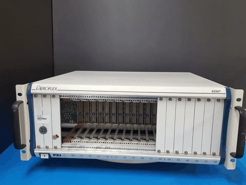 Aeroflex 82547 PXI Mainframe 18 slots [j1166705640]