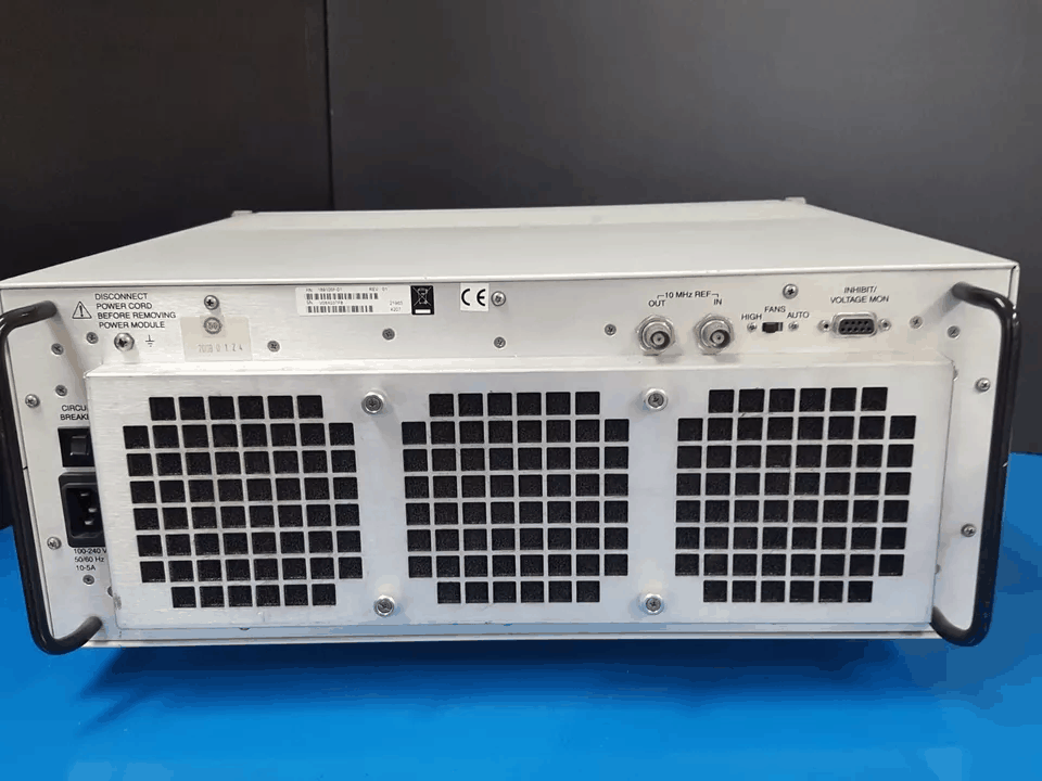 Aeroflex 82547 PXI Mainframe 18 slots [j1166705640]