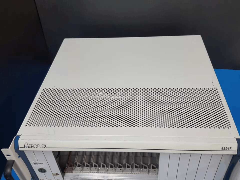 Aeroflex 82547 PXI Mainframe 18 slots [j1166705640]