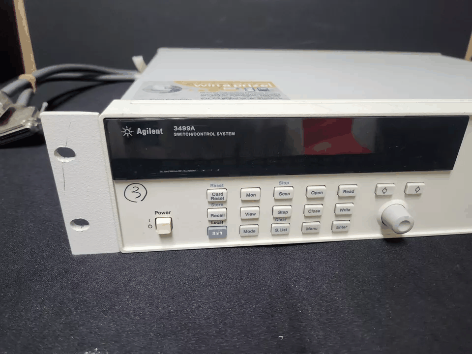 Agilent 3499A Control System Main Frame with N2263A 2 pcs [c1166707483]