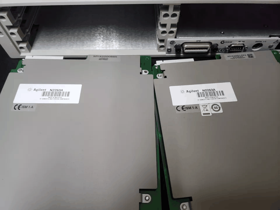 Agilent 3499A Control System Main Frame with N2263A 2 pcs [c1166707483]