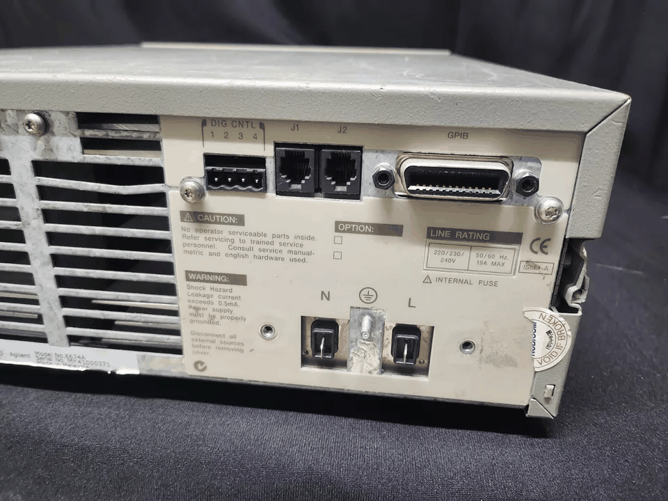 HP 6674A System DC Power Supply 2000W 0-60V 0-35A (for parts or not working) [l1167744276]