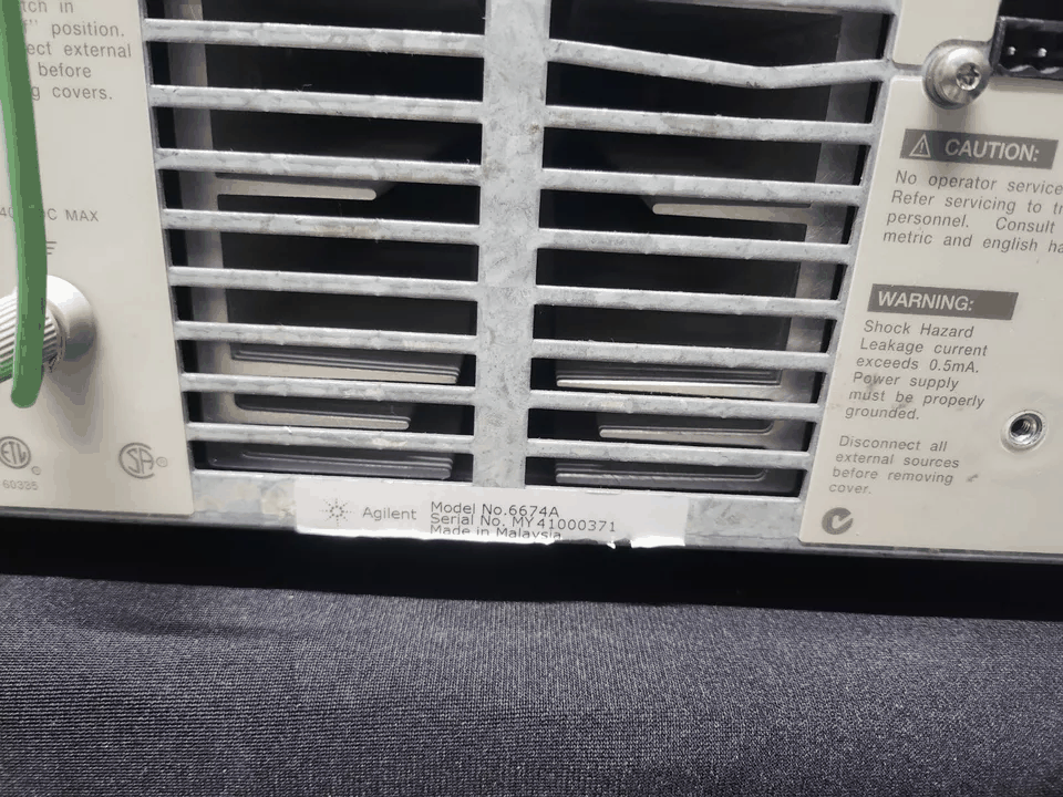 HP 6674A System DC Power Supply 2000W 0-60V 0-35A (for parts or not working) [l1167744276]