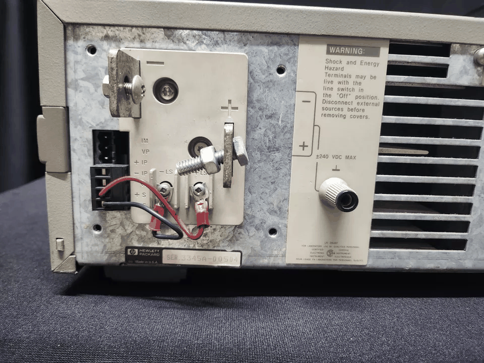 HP 6673A System DC Power Supply 2000W 0-35V 0-60A (for parts or not working) [g1167752748]