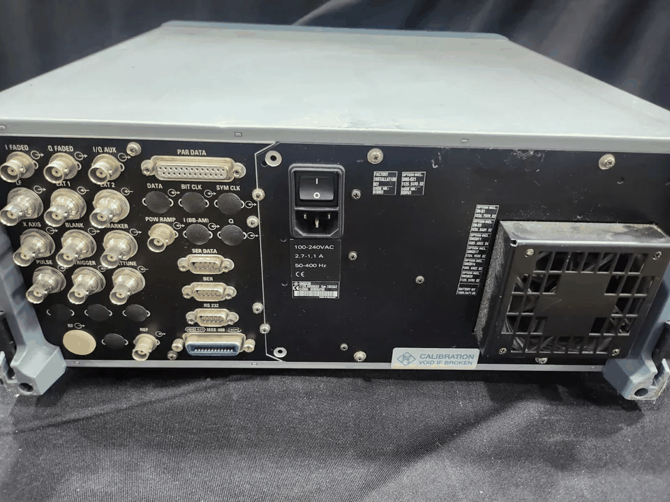 R&S SMIQ06B Vector Signal Generator 300KHz to 3.3GHz (as-is) [h1168336291]