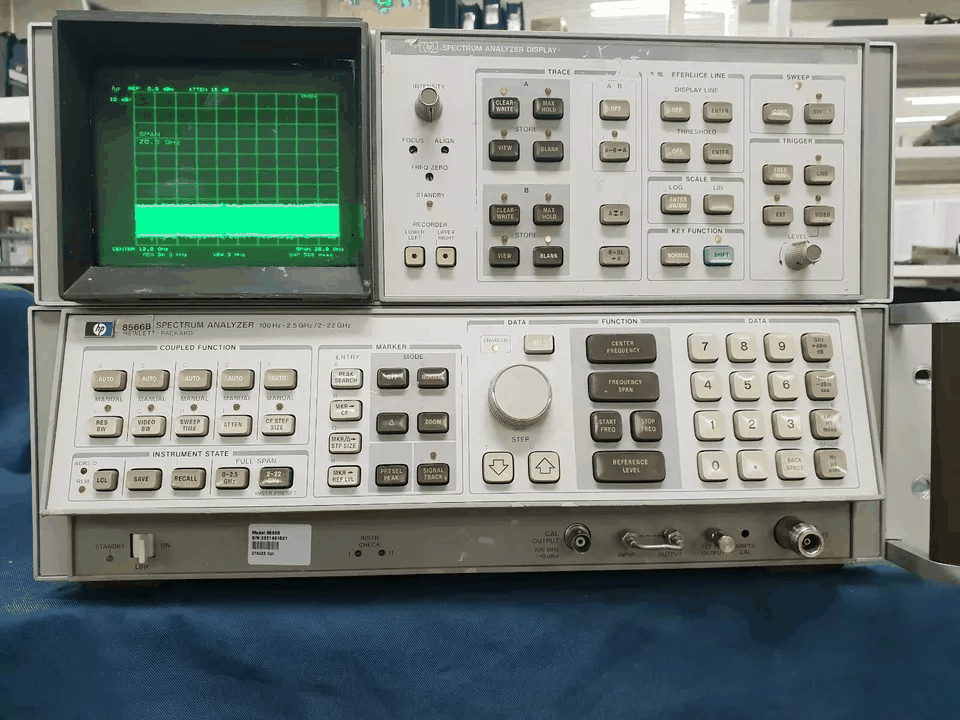 HP 8566B Spectrum Analyzer 100Hz-22GHz (for parts or not working) [f1169325609]