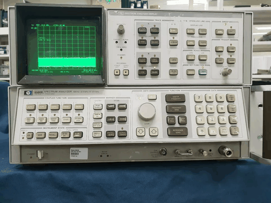 HP 8566B Spectrum Analyzer 100Hz-22GHz (for parts or not working) [f1169325609]